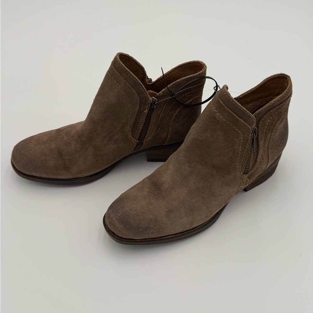 BORN | Women's Brown Suede Ankle Booties